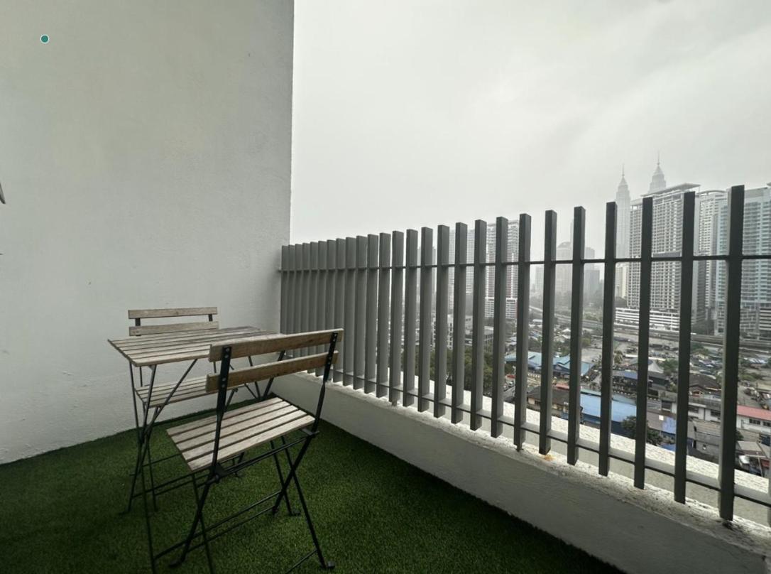 Greystone Colony Klcc Kuala Lumpur Exterior foto